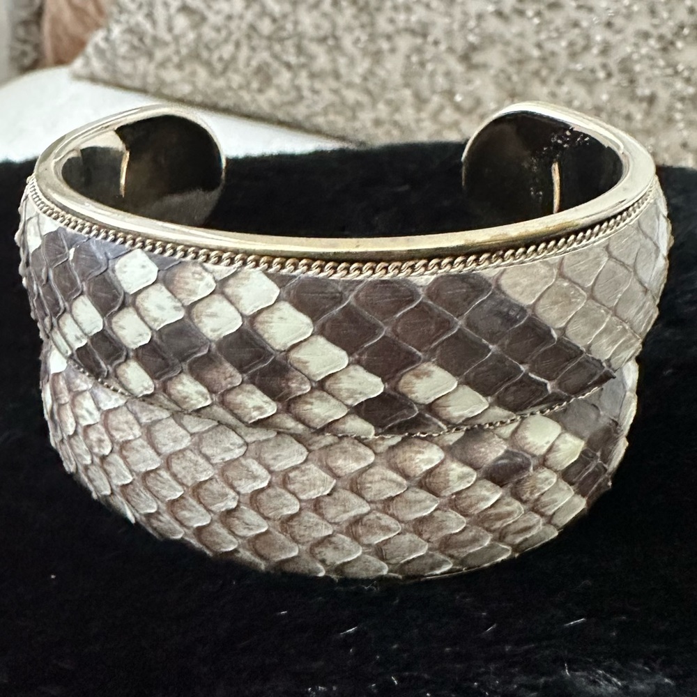 Salvatore Ferragamo Cuff Bracelet